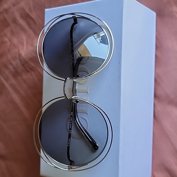 Chloe Carlina Round Frame Sunglasses - Picture 3 of 11